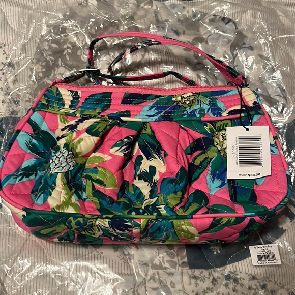 Vera Bradley Handbags - Vera Bradly tropical Paradise Frannie new with tags